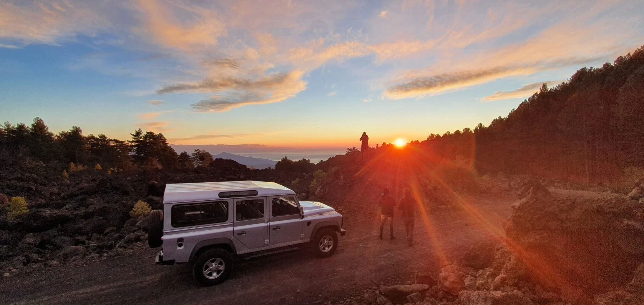 Coucher de soleil sur l'Etna vu pendant le tour privé en jeep