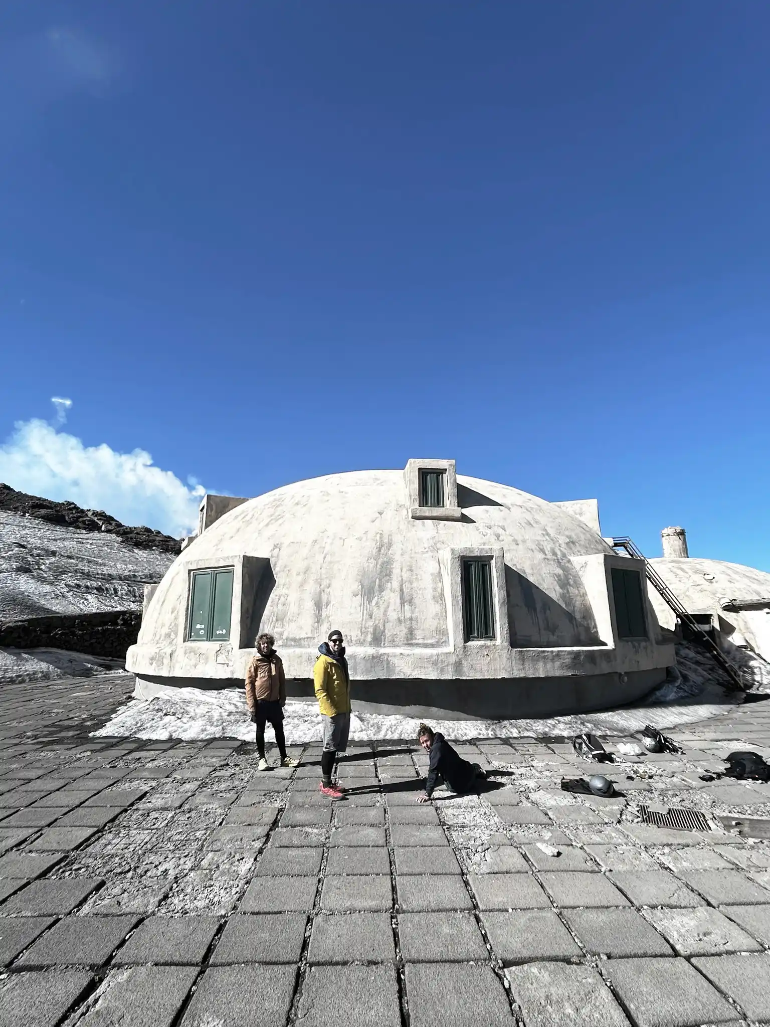 Observatoire volcanologique de Pizzi Deneri sur l'Etna