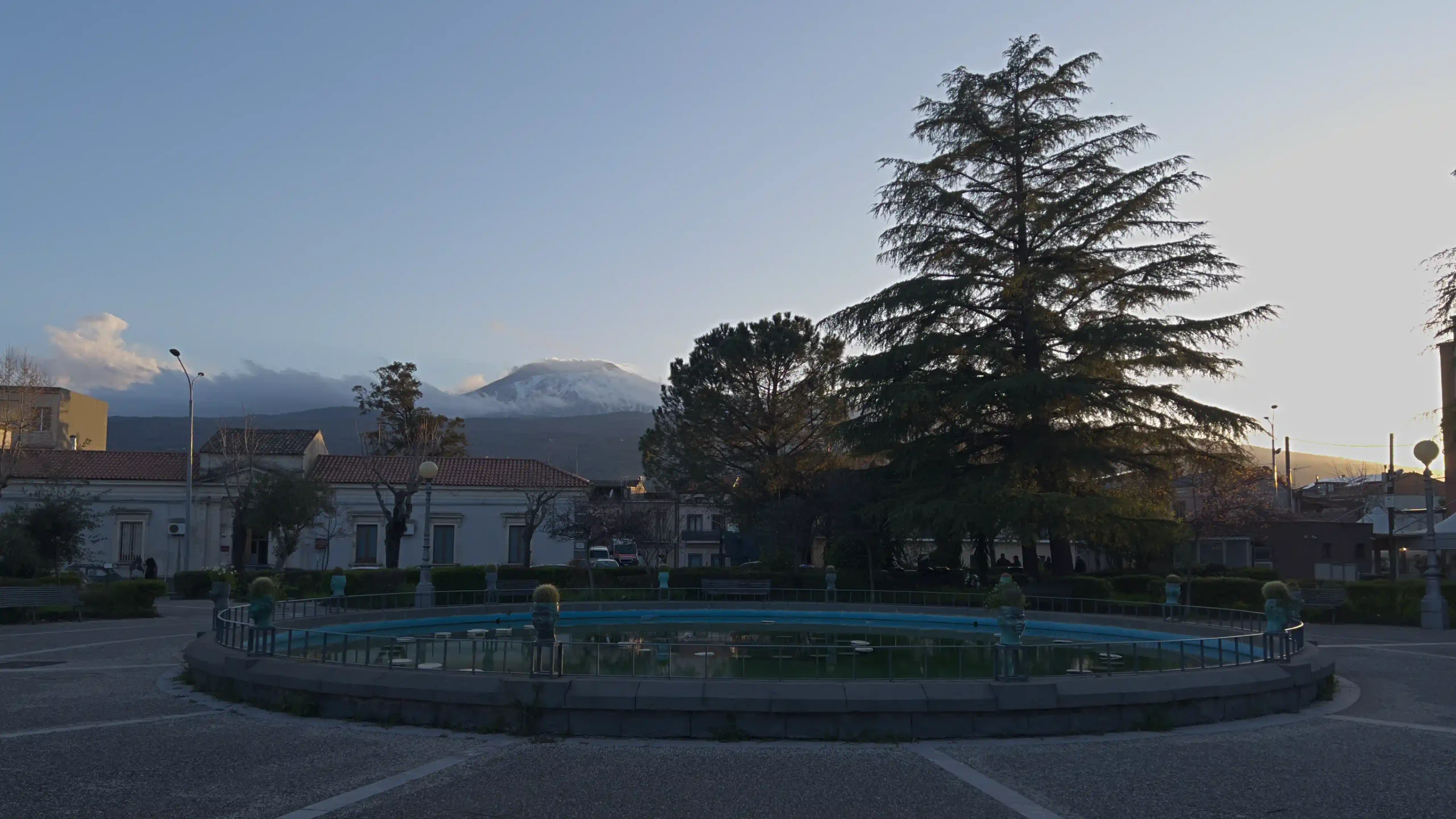 Villa Milana con la fontana dei Mori a Linguaglossa