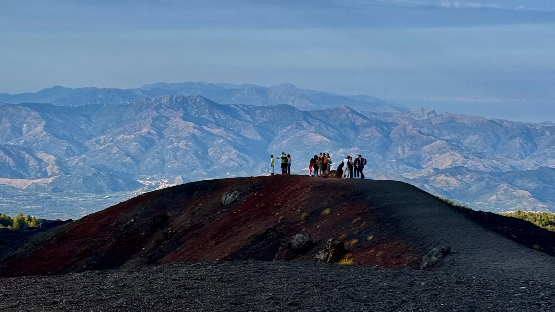Excursion to Etna's craters with EtnaHiker's volcanological guides